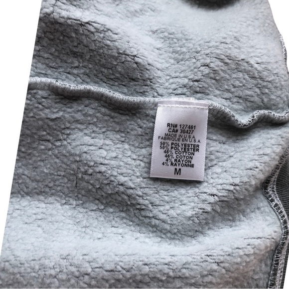 🆕 Wildfox Rose Blaze Graphic Sweatshirt - Picture 5 of 7